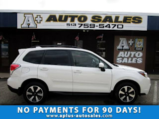 2018 Subaru Forester 2.5i Premium JF2SJAGC7JH523466 2018 Subaru Forester 2.5i Premium