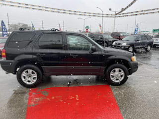 2003 Ford Escape XLT Popular 2 1FMYU93183KC86085 2003 Ford Escape XLT Popular 2