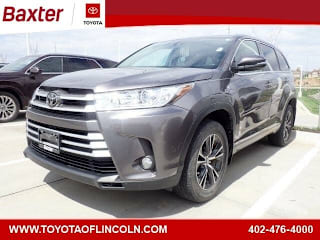 2018 Toyota Highlander LE 5TDBZRFH9JS877682 2018 Toyota Highlander LE