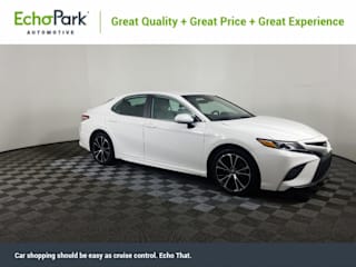 2020 Toyota Camry SE 4T1G11AK8LU868175 2020 Toyota Camry SE