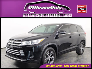 2018 Toyota Highlander LE 5TDZZRFH0JS279415 2018 Toyota Highlander LE