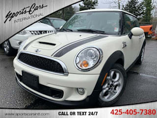 2011 MINI Cooper WMWSV3C50BTY15087 2011 MINI Cooper