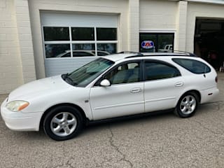 2001 Ford Taurus SE 1FAFP58S41A268270 2001 Ford Taurus SE