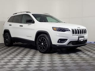 2019 Jeep Cherokee 1C4PJLCB8KD114446 2019 Jeep Cherokee
