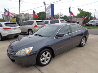 2004 Honda Accord EX w/Leather 1HGCM568X4A064558 2004 Honda Accord EX w/Leather