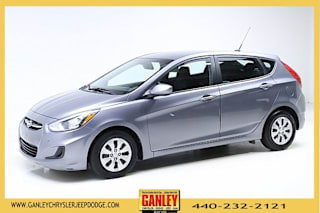 2017 Hyundai Accent KMHCT5AE0HU327302 2017 Hyundai Accent