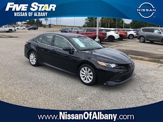 2018 Toyota Camry LE 4T1B11HK1JU045973 2018 Toyota Camry LE