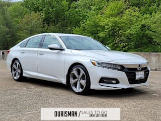 2019 Honda Accord Touring 1HGCV2F94KA017611 2019 Honda Accord Touring