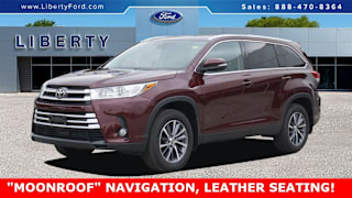 2019 Toyota Highlander XLE 5TDJZRFHXKS988657 2019 Toyota Highlander XLE