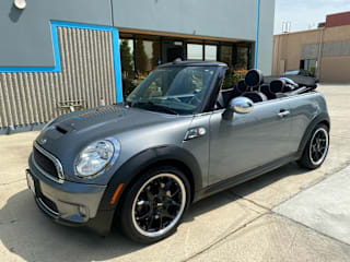 2009 MINI Cooper S WMWMS335X9TG89335 2009 MINI Cooper S