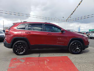 2014 Jeep Cherokee Latitude 1C4PJMCB3EW176514 2014 Jeep Cherokee Latitude