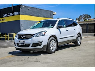 2016 Chevrolet Traverse LS 1GNKRFED1GJ316175 2016 Chevrolet Traverse LS