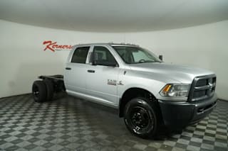 2018 Ram Chassis 3500 3C7WRSCL4JG325056 2018 Ram Chassis 3500