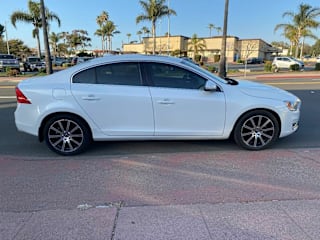 2016 Volvo S60 LYV402FK1GB109215 2016 Volvo S60