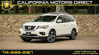 2018 Nissan Pathfinder Platinum 5N1DR2MN3JC648582 2018 Nissan Pathfinder Platinum