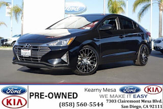 2019 Hyundai Elantra SE KMHD74LF9KU794217 2019 Hyundai Elantra SE