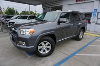 2011 Toyota 4Runner SR5 JTEBU5JR4B5058668 2011 Toyota 4Runner SR5