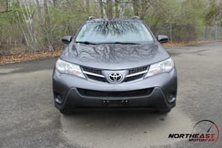 2014 Toyota RAV4 LE JTMBFREV3ED094715 2014 Toyota RAV4 LE