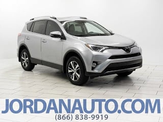 2017 Toyota RAV4 XLE 2T3WFREV7HW358981 2017 Toyota RAV4 XLE