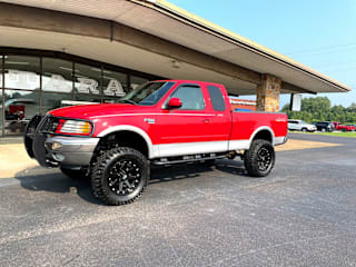 2002 Ford F-150 XL 1FTRX18L12NA67123 2002 Ford F-150 XL