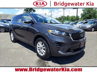 2019 Kia Sorento LX 5XYPGDA37KG499774 2019 Kia Sorento LX
