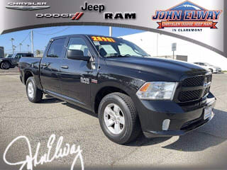 2017 Ram Pickup 1500 3C6RR6KT1HG687740 2017 Ram Pickup 1500
