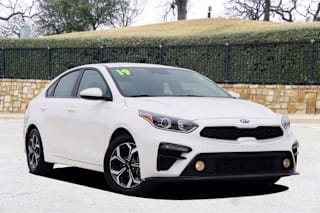 2019 Kia Forte LXS 3KPF24AD6KE092450 2019 Kia Forte LXS