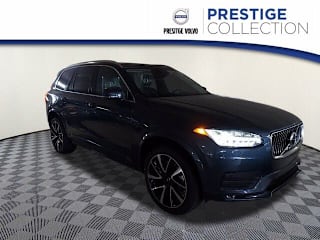 2021 Volvo XC90 YV4A221K9M1715690 2021 Volvo XC90