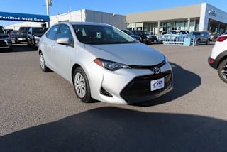 2018 Toyota Corolla 2T1BURHE2JC104627 2018 Toyota Corolla