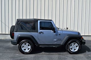 2017 Jeep Wrangler Sport 1C4AJWAG2HL717011 2017 Jeep Wrangler Sport