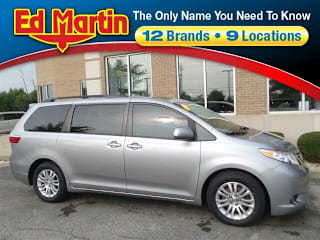 2017 Toyota Sienna XLE 8-Passenger 5TDYZ3DC8HS844357 2017 Toyota Sienna XLE 8-Passenger