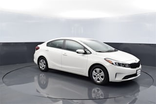2018 Kia Forte LX 3KPFK4A78JE220714 2018 Kia Forte LX