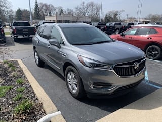 2018 Buick Enclave Essence 5GAEVAKW5JJ159155 2018 Buick Enclave Essence