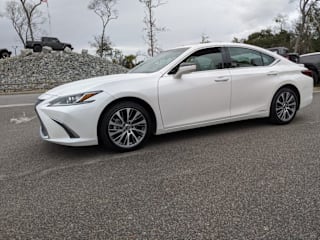 2019 Lexus ES 300h Base 58AB21B11KU003777 2019 Lexus ES 300h Base
