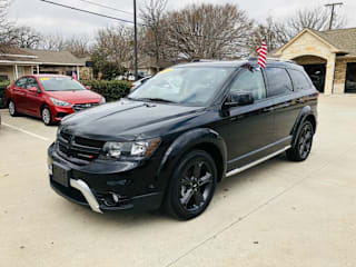2019 Dodge Journey Crossroad 3C4PDDGG1KT810966 2019 Dodge Journey Crossroad