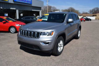 2018 Jeep Grand Cherokee Laredo E 1C4RJFAGXJC373601 2018 Jeep Grand Cherokee Laredo E