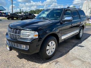 2010 Lincoln Navigator Base 5LMJJ2H54AEJ04307 2010 Lincoln Navigator Base