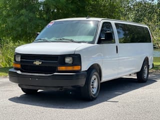 2016 Chevrolet Express Passenger LS 3500 1GAZGNFG1G1176489 2016 Chevrolet Express Passenger LS 3500
