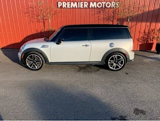 2011 MINI Cooper Clubman WMWZG3C53BTY30059 2011 MINI Cooper Clubman