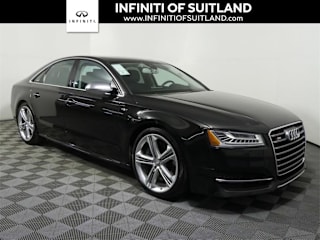 2016 Audi S8 4.0T quattro WAUJSAFD0GN011475 2016 Audi S8 4.0T quattro