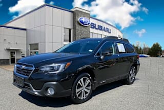 2018 Subaru Outback 2.5i Limited 4S4BSANC8J3328421 2018 Subaru Outback 2.5i Limited