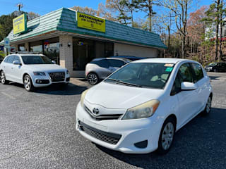 2012 Toyota Yaris 5-Door LE JTDKTUD39CD520478 2012 Toyota Yaris 5-Door LE