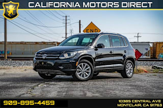 2017 Volkswagen Tiguan 2.0T Wolfsburg Edition WVGRV7AX1HK007743 2017 Volkswagen Tiguan 2.0T Wolfsburg Edition