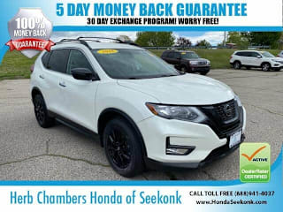 2018 Nissan Rogue SV 5N1AT2MV4JC752065 2018 Nissan Rogue SV