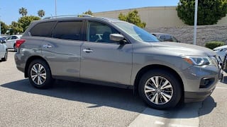 2018 Nissan Pathfinder S 5N1DR2MN7JC611115 2018 Nissan Pathfinder S