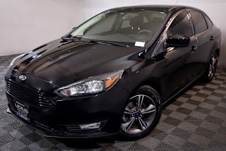 2018 Ford Focus SE 1FADP3FE4JL256732 2018 Ford Focus SE
