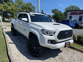 2019 Toyota Tacoma TRD Sport 3TMCZ5AN5KM195667 2019 Toyota Tacoma TRD Sport