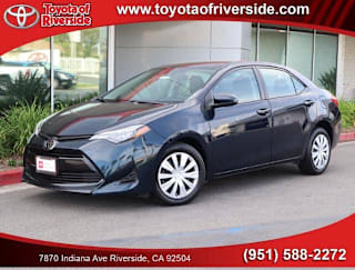 2019 Toyota Corolla 2T1BURHE7KC239829 2019 Toyota Corolla
