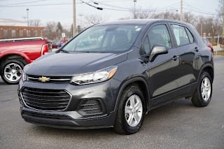 2019 Chevrolet Trax LS 3GNCJKSB8KL262771 2019 Chevrolet Trax LS