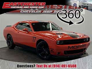 2017 Dodge Challenger SXT 2C3CDZAG9HH651477 2017 Dodge Challenger SXT